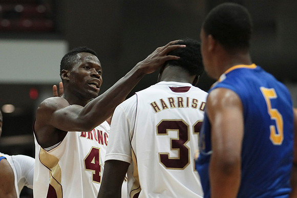 NCAA Basketball: San Jose State at Santa Clara