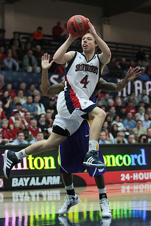 NCAA Basketball: Northern Iowa at Saint Mary's