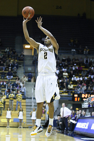 NCAA Basketball: Weber State at California