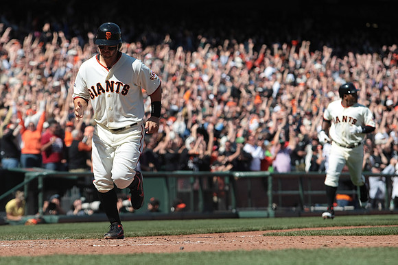 MLB: APR 24 Braves at Giants