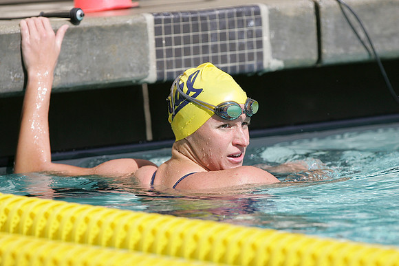 Cal Women's Swimming vs Texas