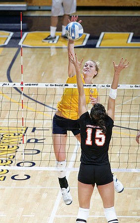 Cal Women's Volleyball vs Oregon State