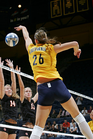 Cal Women's Volleyball vs Oregon State