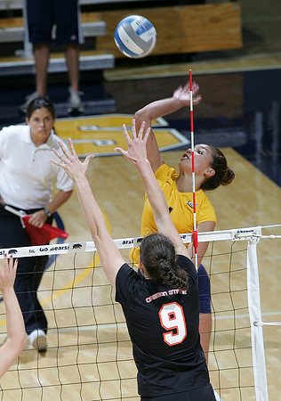 Cal Women's Volleyball vs Oregon State