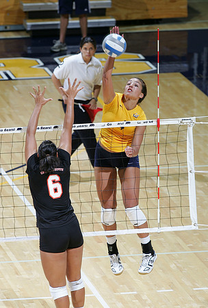 Cal Women's Volleyball vs Oregon State