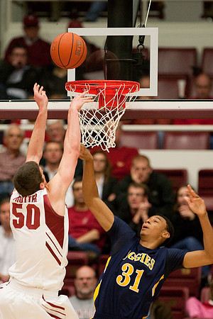 NCAA MEN'S BASKETBALL 2010 - Dec 12 - North Carolina AT&T at Stanford