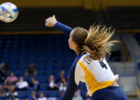 Cal Volleyball vs Washington State