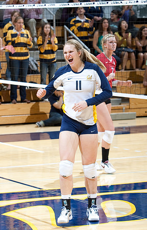 Cal Volleyball vs Washington State