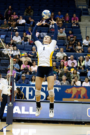 Cal Volleyball vs Washington State