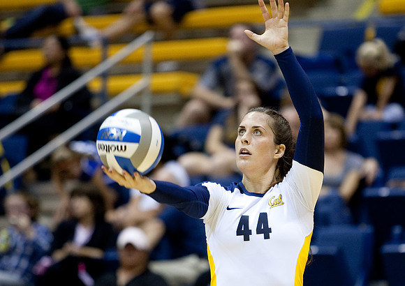Cal Volleyball vs Washington State