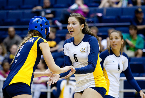 Cal Volleyball vs Washington State