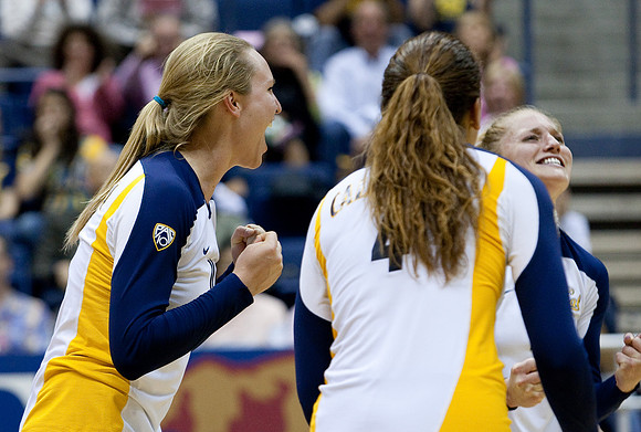 Cal Volleyball vs Washington State