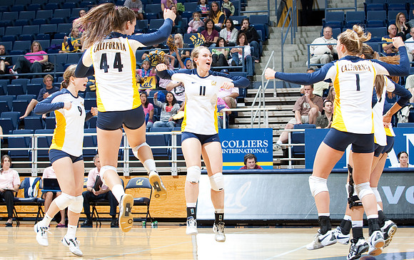 Cal Volleyball vs Washington State