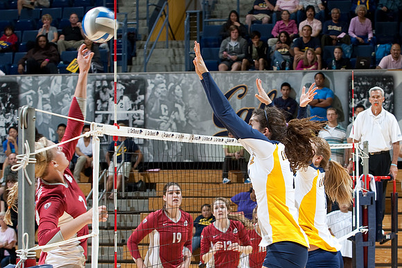 Cal Volleyball vs Washington State