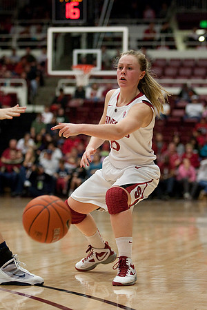 NCAA WOMEN'S BASKETBALL 2010 - Dec 28 - Xavier at Stanford
