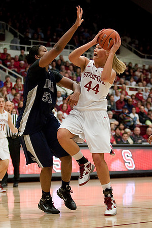 NCAA WOMEN'S BASKETBALL 2010 - Dec 28 - Xavier at Stanford