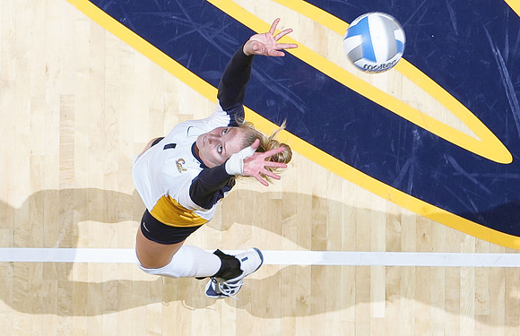 Cal Volleyball vs Stanford