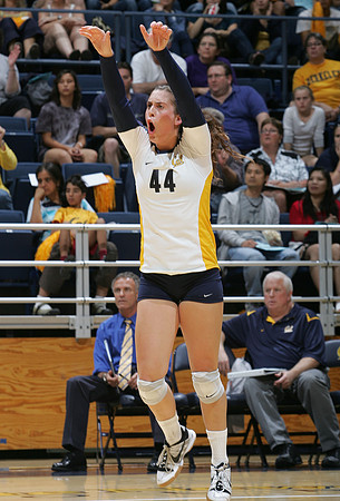 Cal Volleyball vs Stanford