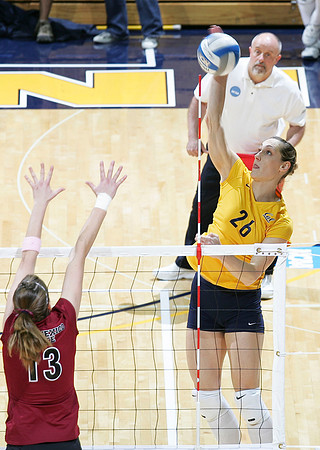 Cal Volleyball vs New Mexico