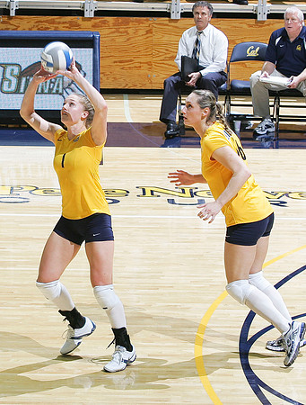 Cal Volleyball vs New Mexico