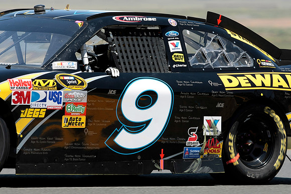 NASCAR Sprint Cup Series: Toyota/Save Mart 350