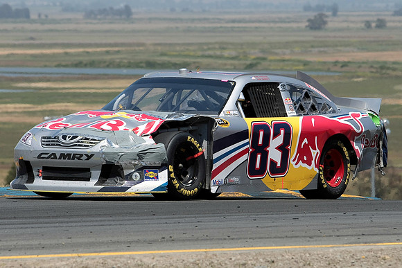 NASCAR Sprint Cup Series: Toyota/Save Mart 350