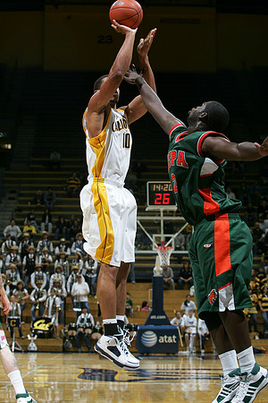 California Men's Basketball vs Texas-Pan American