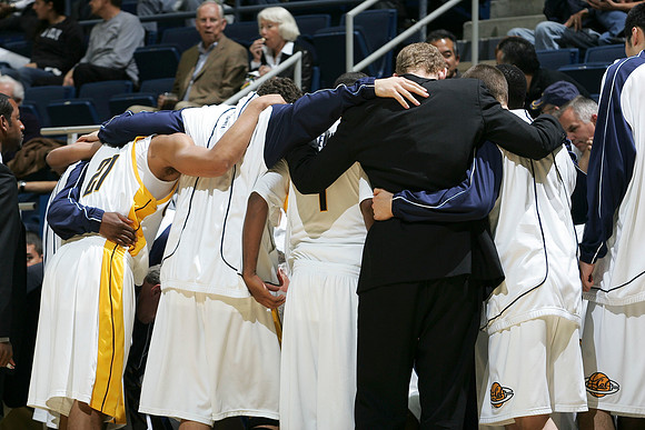 California Men's Basketball vs Texas-Pan American