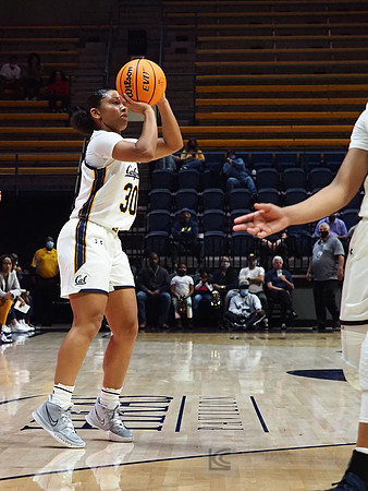 Jayda Curry (#30)