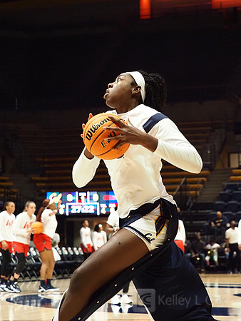 Ugonne "Michelle" Onyiah (#0)