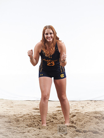 Maddie Sundholm (23)