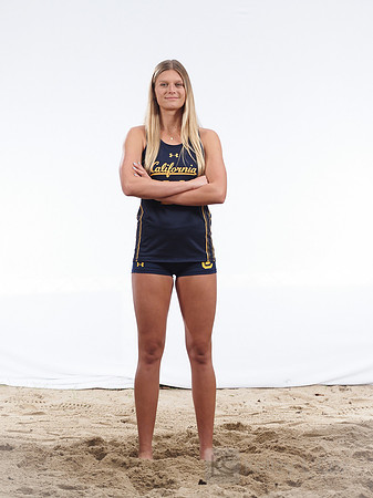 Maya Gessner (24)