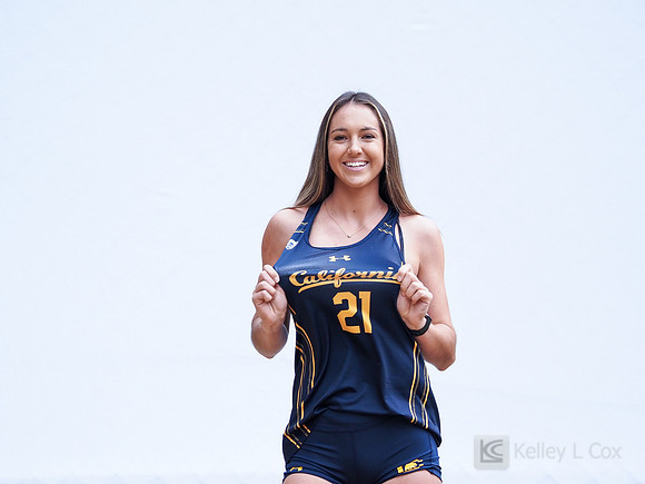 Lexi McKeown (21)