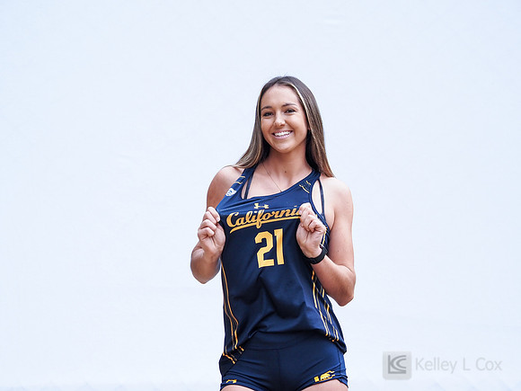 Lexi McKeown (21)