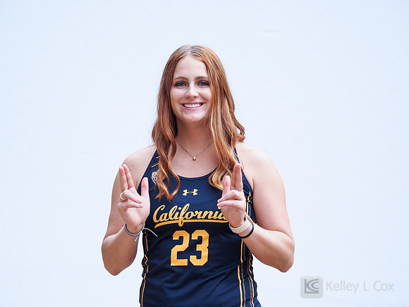 Maddie Sundholm (23)