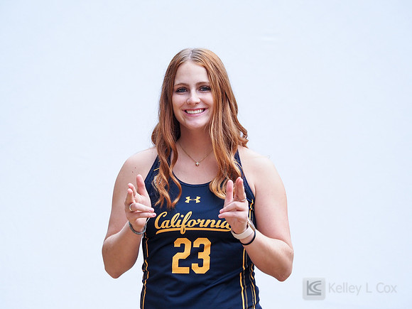 Maddie Sundholm (23)