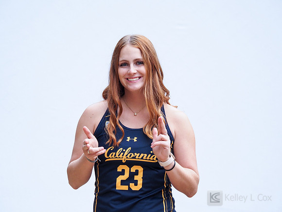 Maddie Sundholm (23)