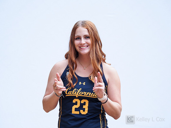 Maddie Sundholm (23)