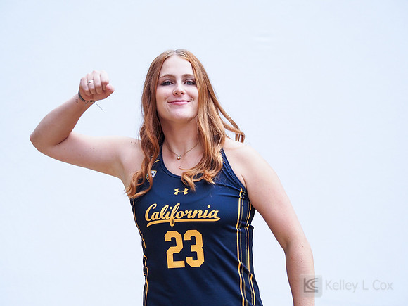 Maddie Sundholm (23)