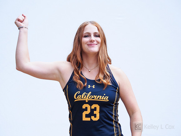 Maddie Sundholm (23)