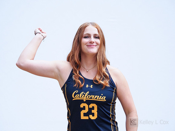 Maddie Sundholm (23)