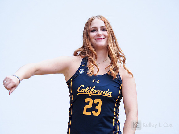Maddie Sundholm (23)