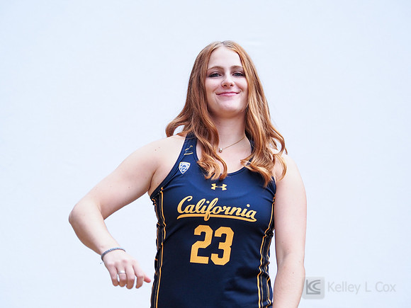 Maddie Sundholm (23)