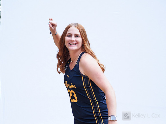 Maddie Sundholm (23)
