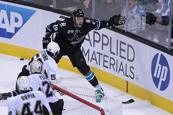 NHL: Pittsburgh Penguins at San Jose Sharks
