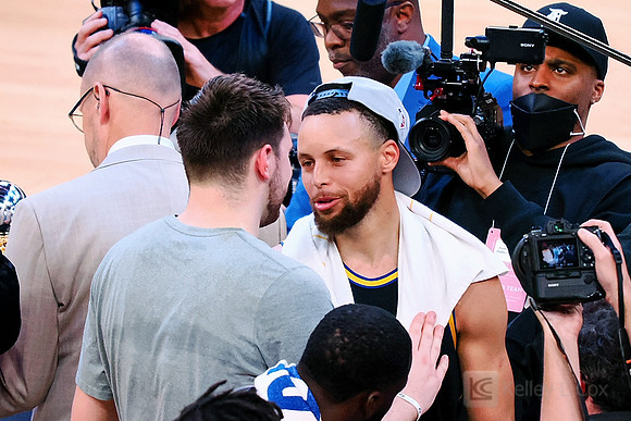 NBA: Playoffs-Dallas Mavericks at Golden State Warriors