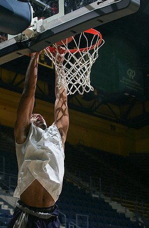Cal Men's Basketball Practice