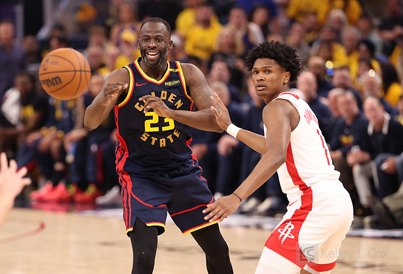 NBA: Playoffs-Houston Rockets at Golden State Warriors