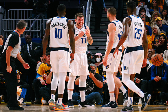 NBA: Playoffs-Dallas Mavericks at Golden State Warriors