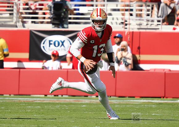 NFL: Arizona Cardinals at San Francisco 49ers